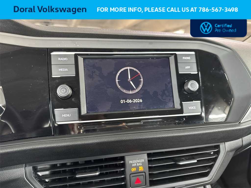 Thumbnail: 2021 Volkswagen Jetta - 18