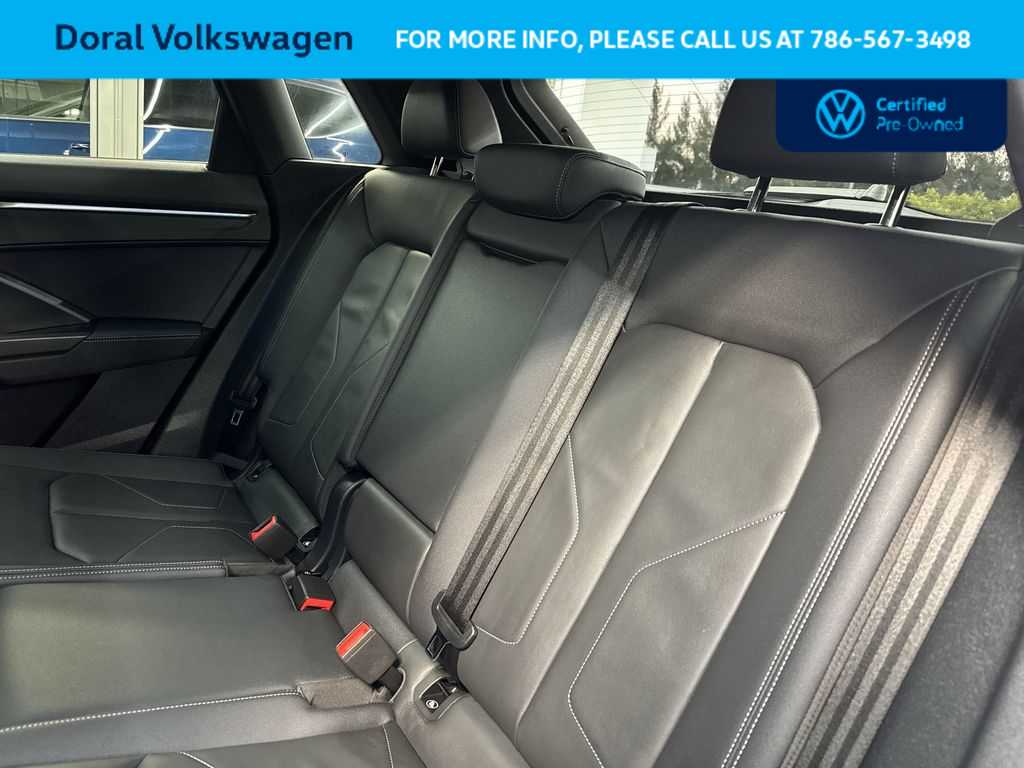 Thumbnail: 2023 Audi Q3 - 22