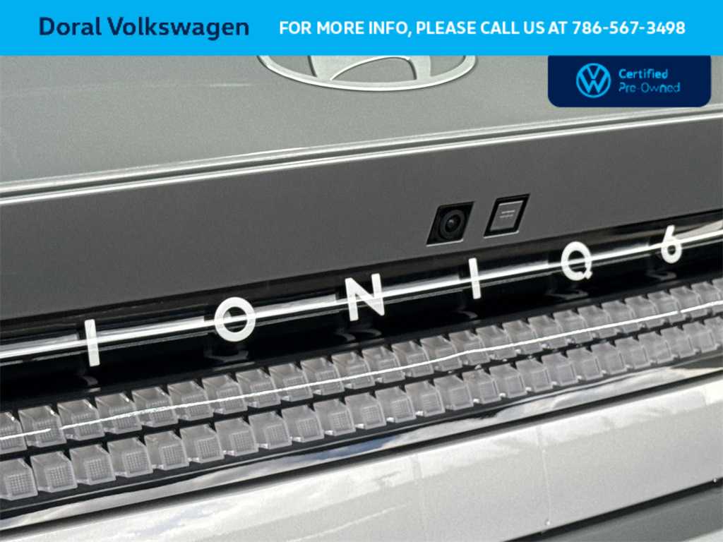 Thumbnail: 2023 Hyundai Ioniq 6 - 10