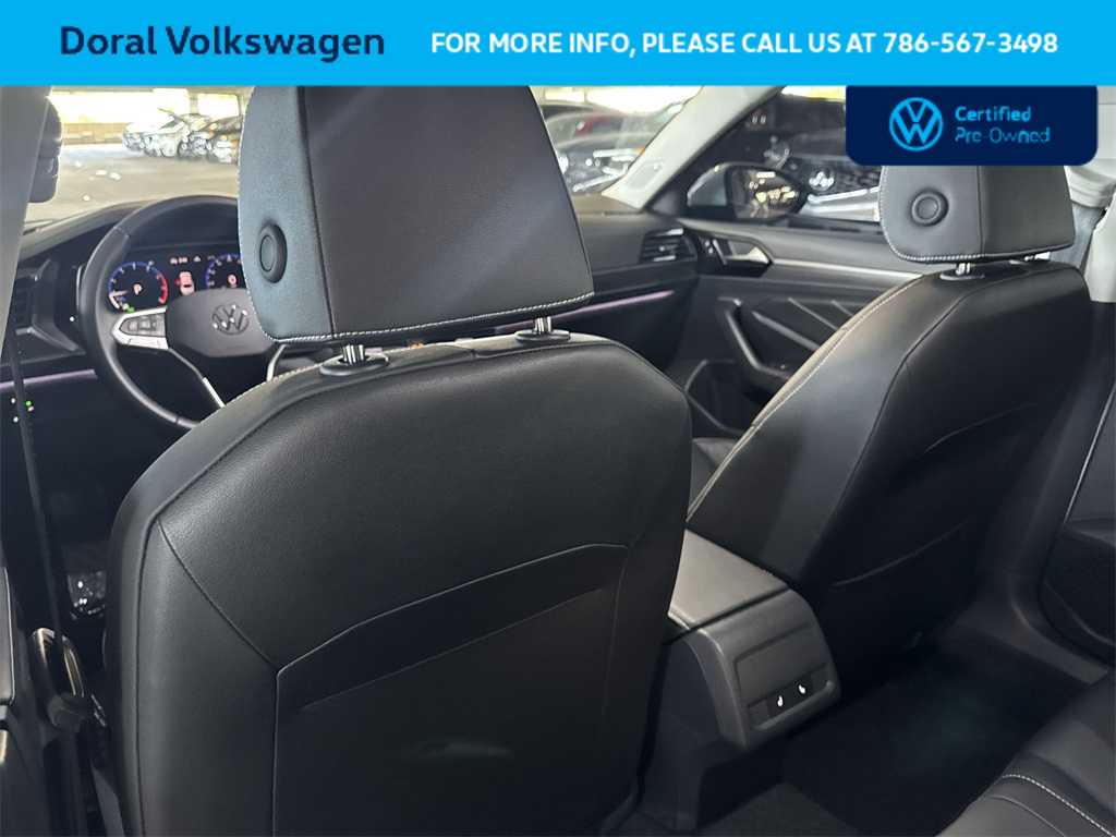 Thumbnail: 2024 Volkswagen Jetta - 23