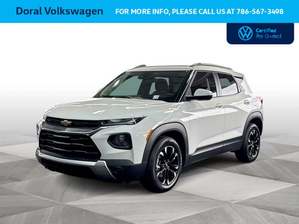 Thumbnail: 2023 Chevrolet TrailBlazer - 4