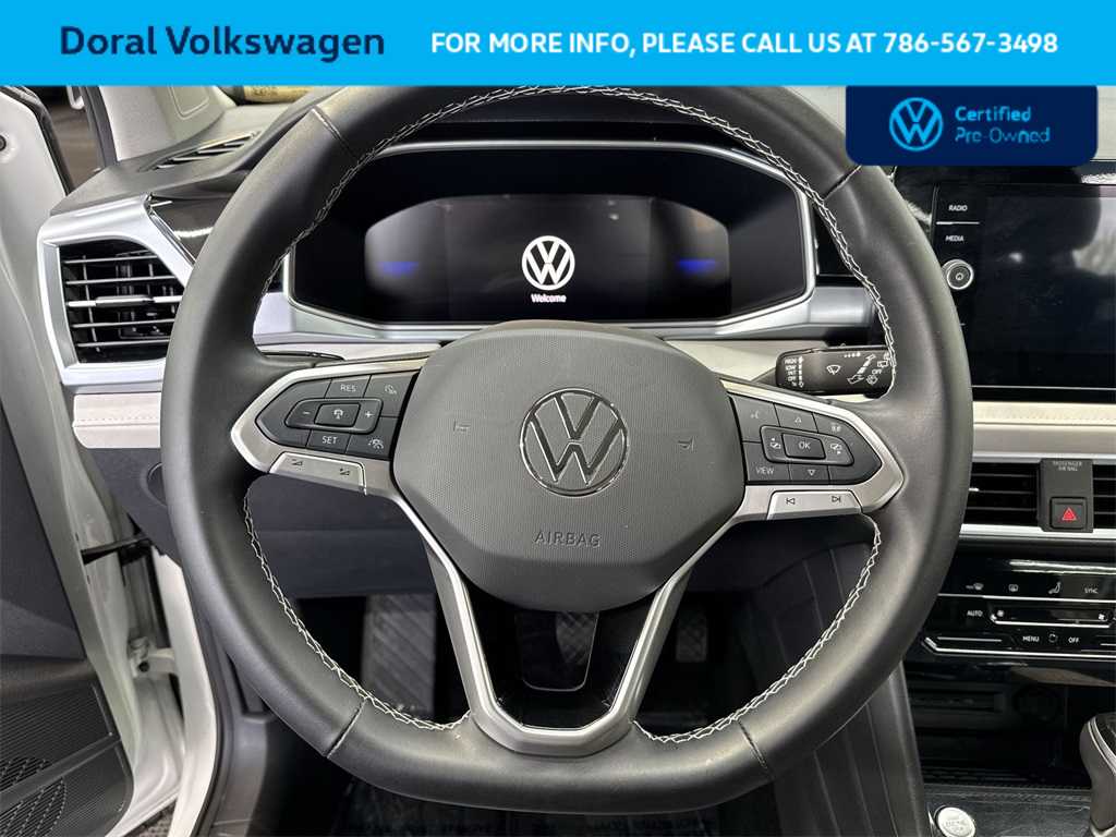 Thumbnail: 2025 Volkswagen Taos - 15