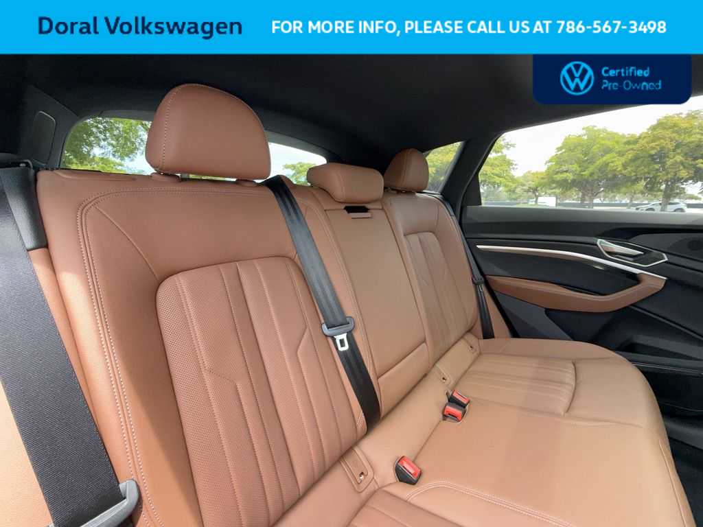 Thumbnail: 2024 Audi Q8 e-tron - 26