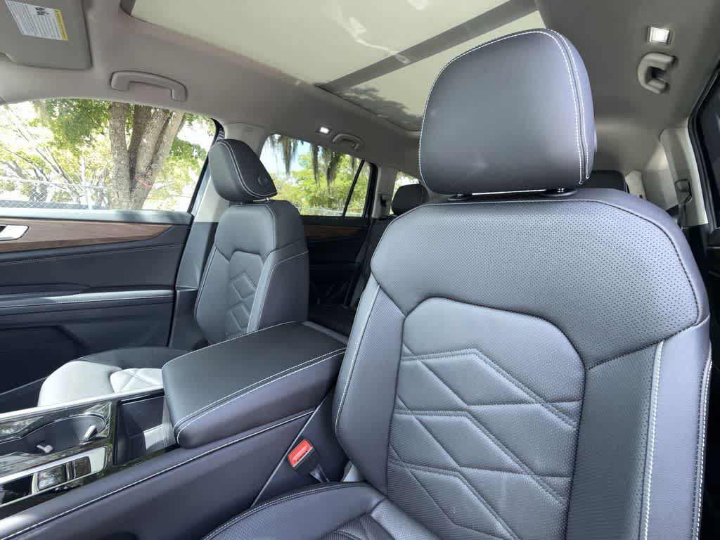 Thumbnail: 2026 Volkswagen Atlas - 14