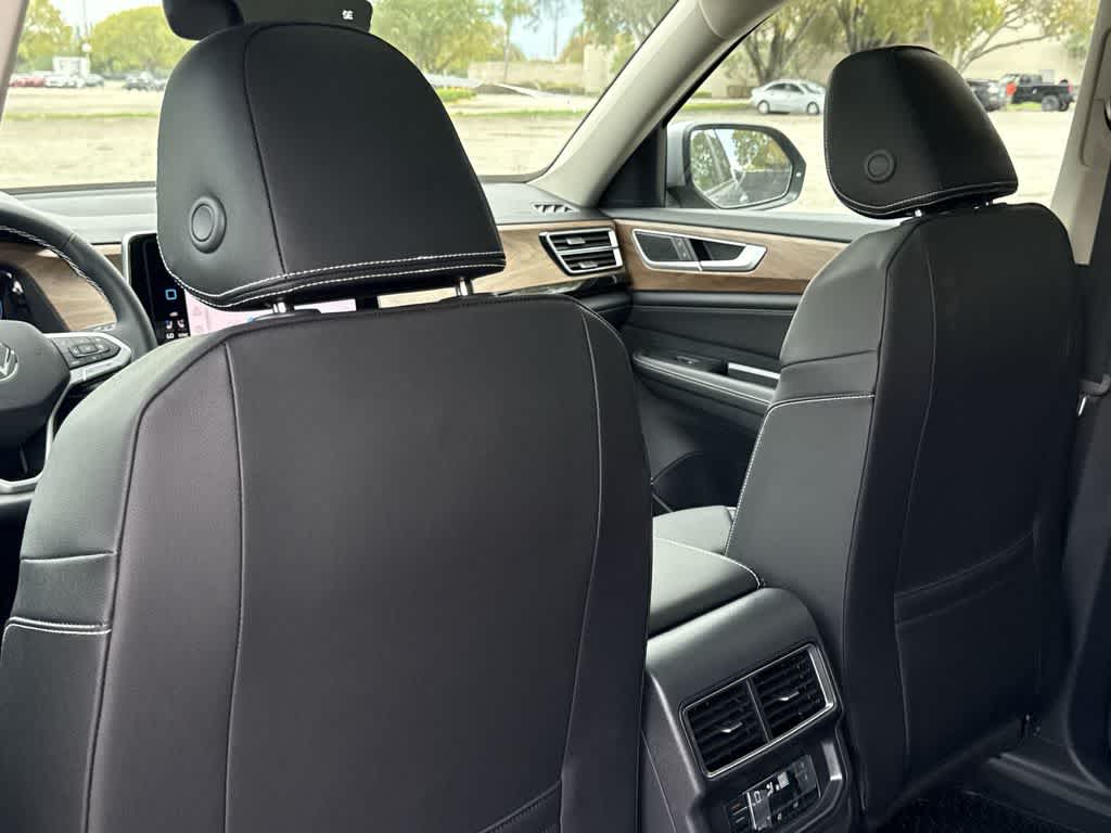 Thumbnail: 2026 Volkswagen Atlas - 23
