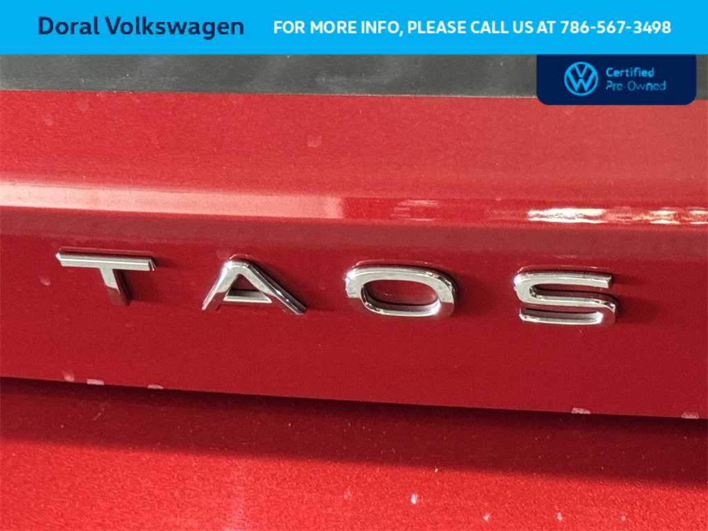 Thumbnail: 2023 Volkswagen Taos - 10