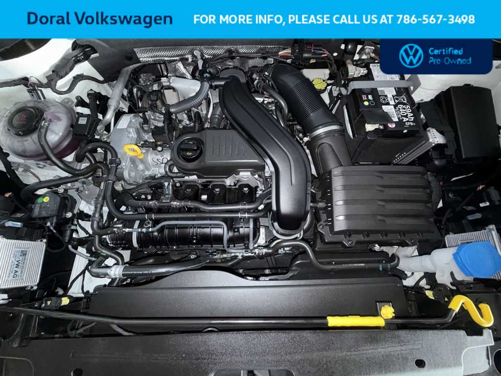 Thumbnail: 2025 Volkswagen Taos - 12