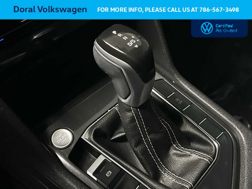 Thumbnail: 2023 Volkswagen Tiguan - 21