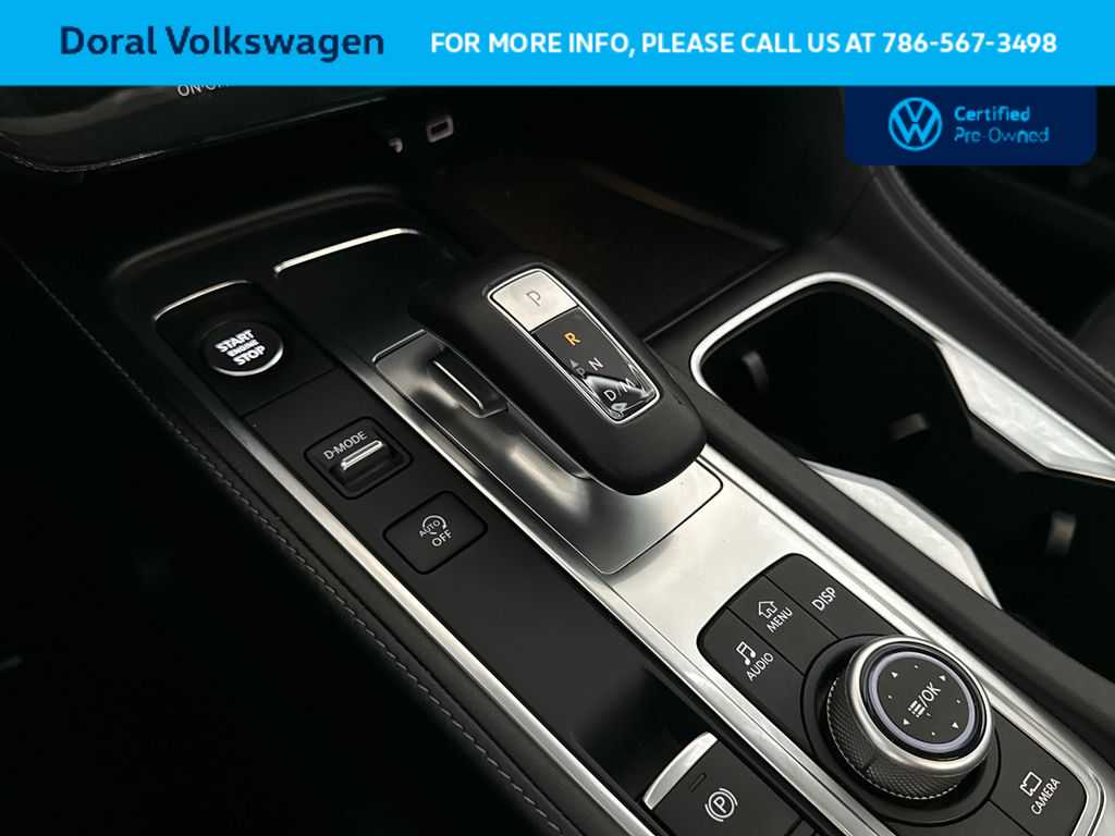 Thumbnail: 2023 INFINITI QX60 - 21