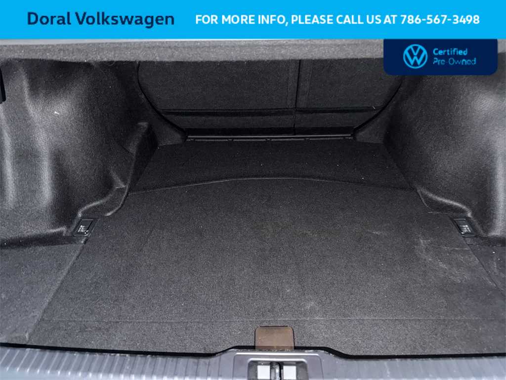 Thumbnail: 2024 Lexus IS - 25