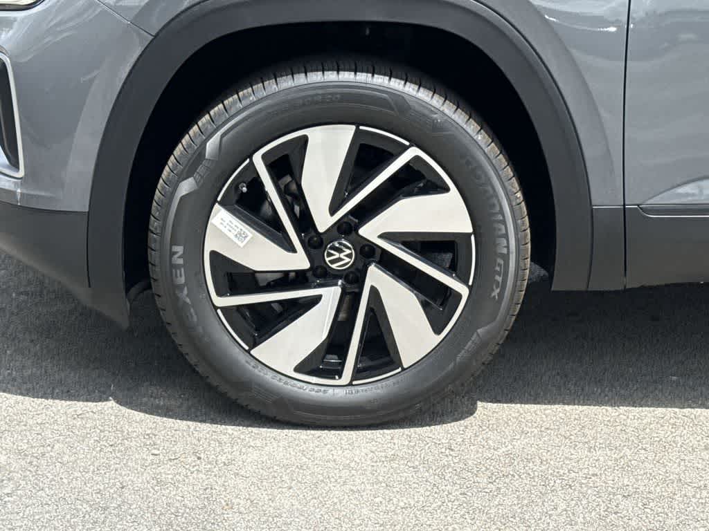Thumbnail: 2026 Volkswagen Atlas - 11