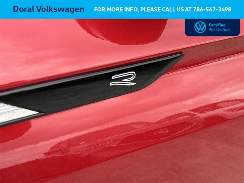 Thumbnail: 2024 Volkswagen Tiguan - 11