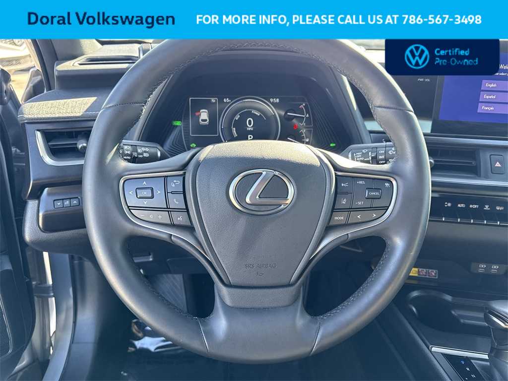 Thumbnail: 2024 Lexus UX - 15