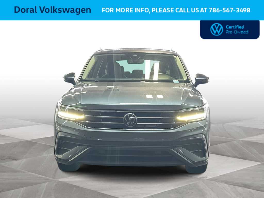 Thumbnail: 2023 Volkswagen Tiguan - 3