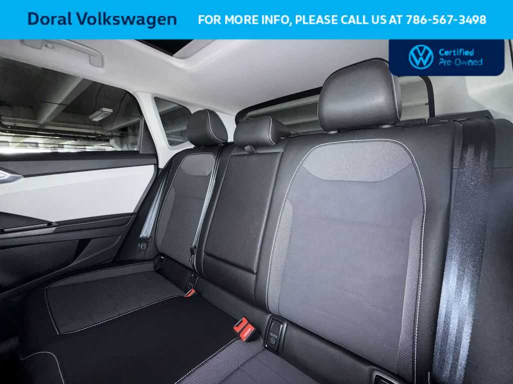 Thumbnail: 2025 Volkswagen Taos - 22