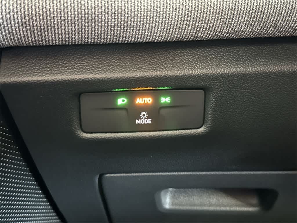 Thumbnail: 2026 Volkswagen Tiguan - 17