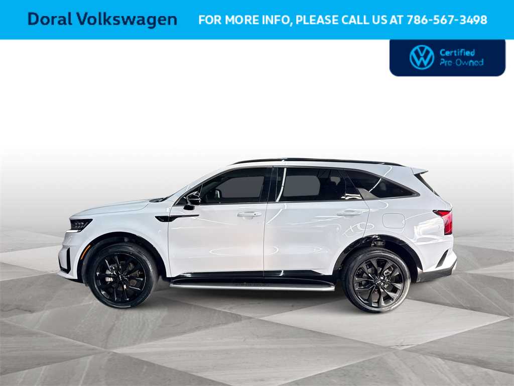 Thumbnail: 2023 Kia Sorento - 5