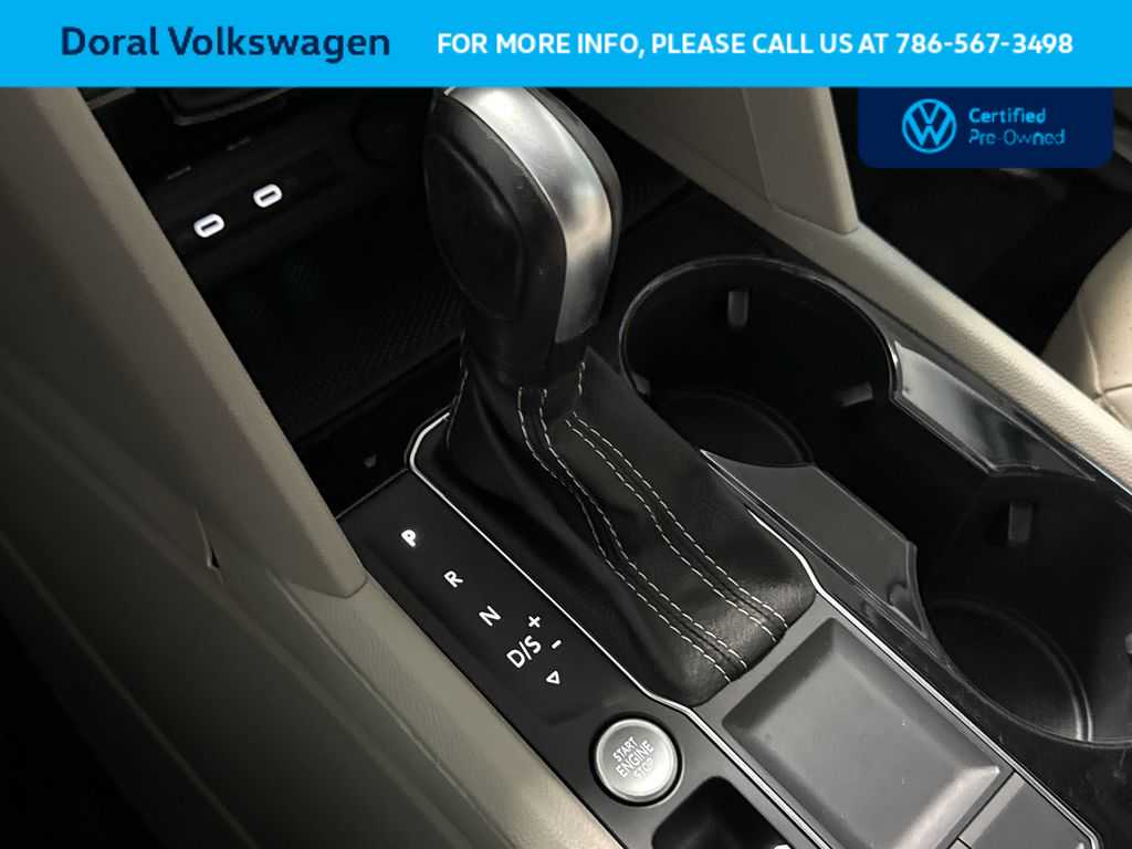 Thumbnail: 2023 Volkswagen Atlas - 21