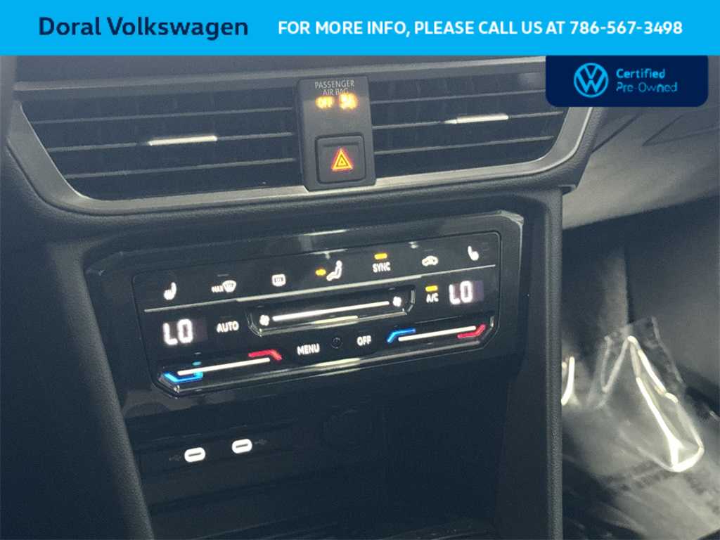 Thumbnail: 2025 Volkswagen Taos - 20