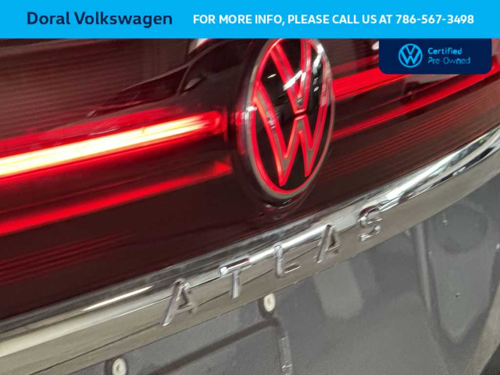 Thumbnail: 2024 Volkswagen Atlas - 10
