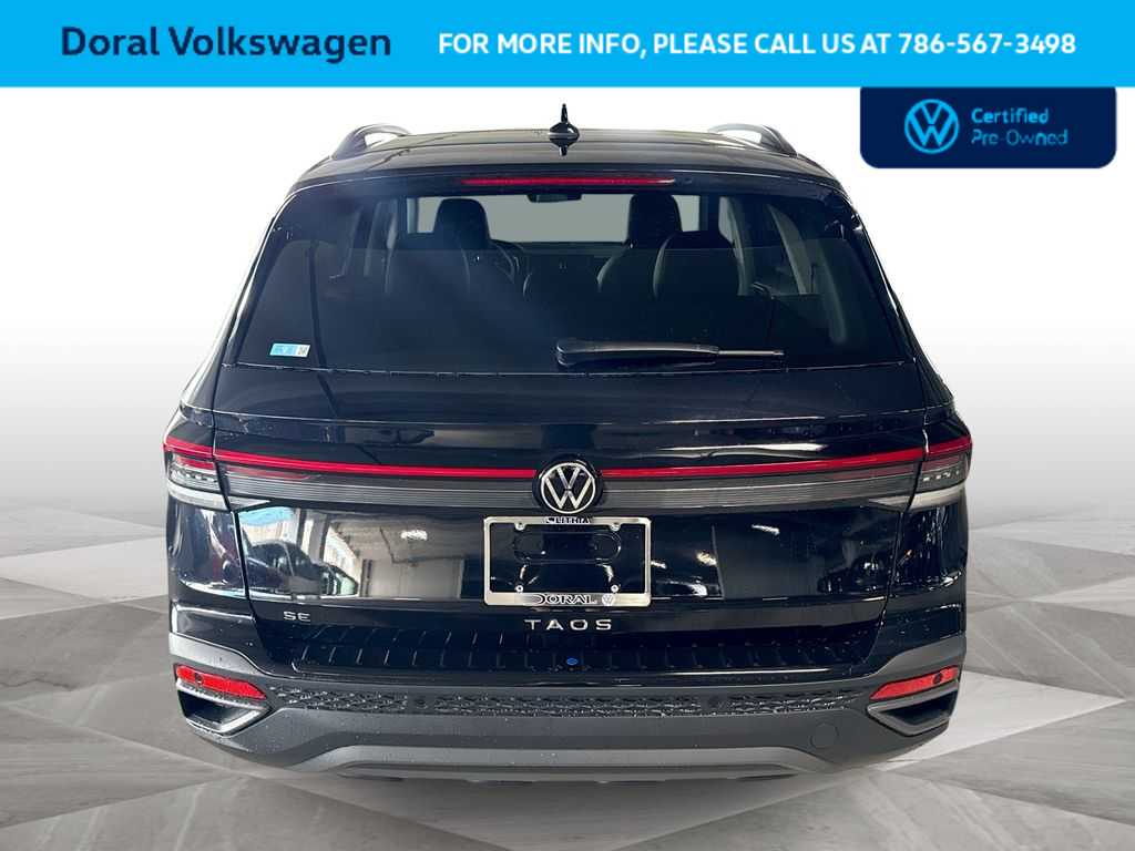 Thumbnail: 2025 Volkswagen Taos - 7