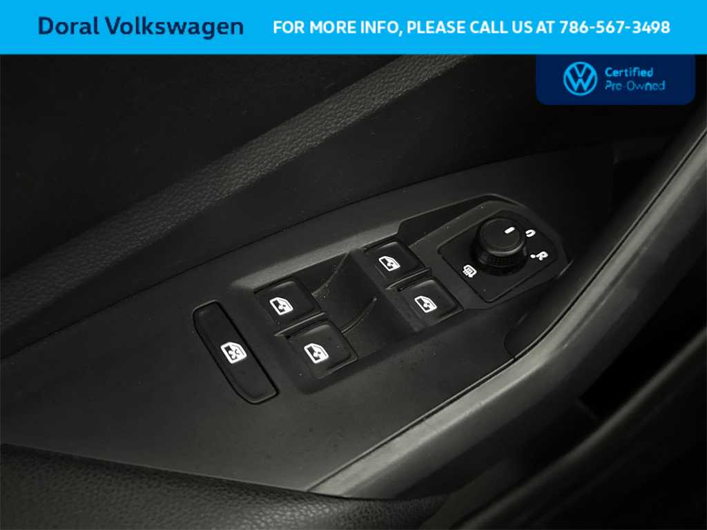 Thumbnail: 2019 Volkswagen Jetta - 17