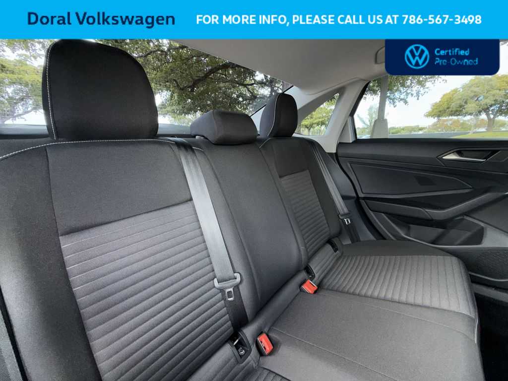 Thumbnail: 2023 Volkswagen Jetta - 26