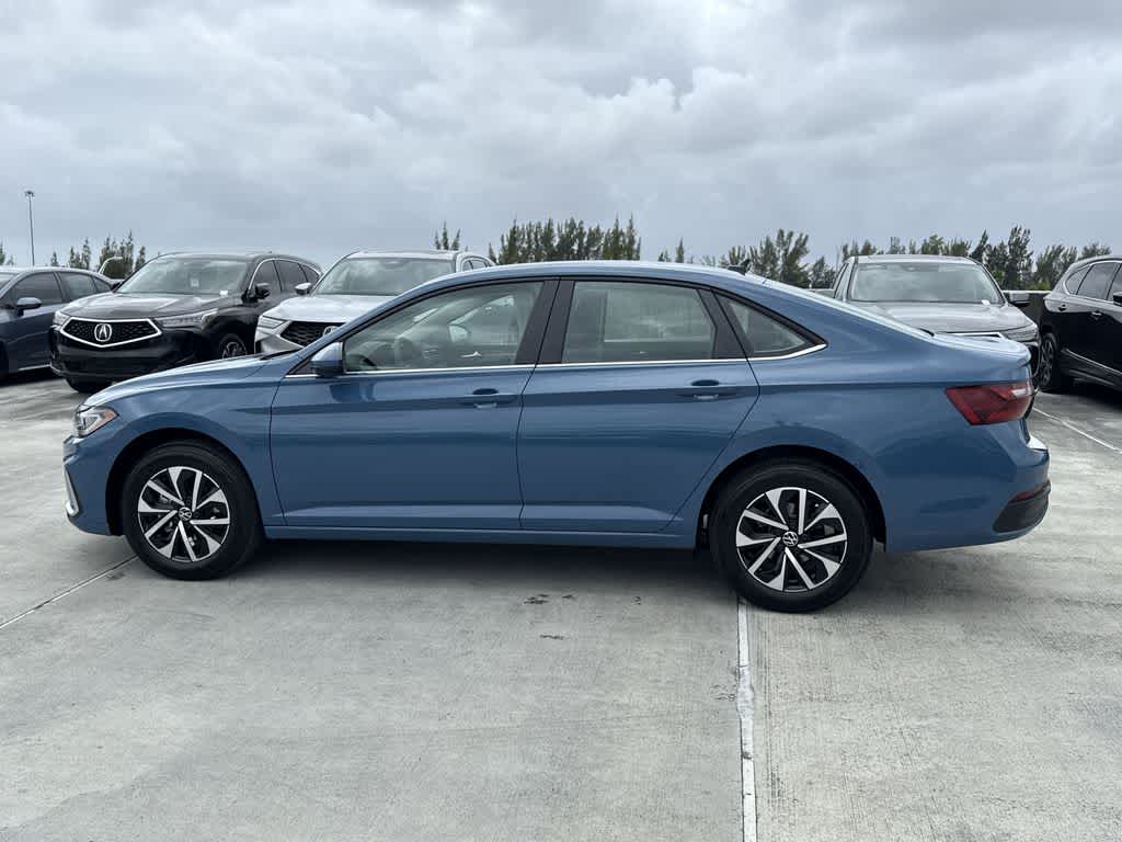 Thumbnail: 2025 Volkswagen Jetta - 16