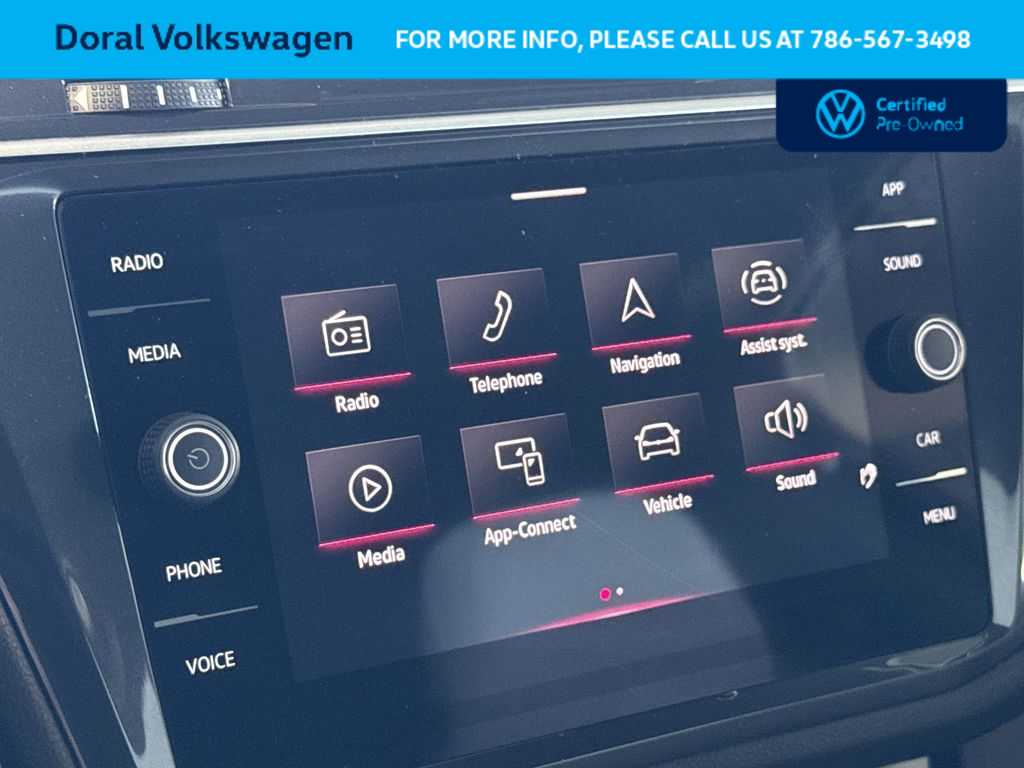 Thumbnail: 2023 Volkswagen Tiguan - 18