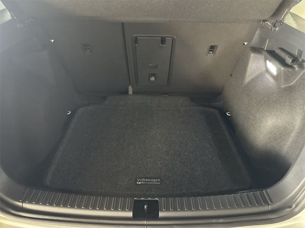 2025 Volkswagen Taos SE 25