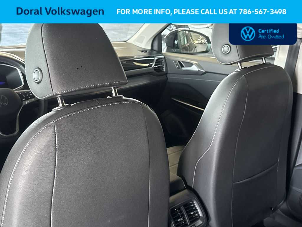 Thumbnail: 2025 Volkswagen Taos - 23