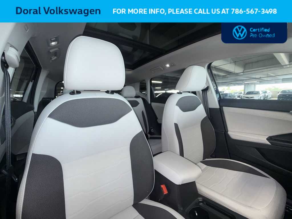 Thumbnail: 2025 Volkswagen Taos - 27