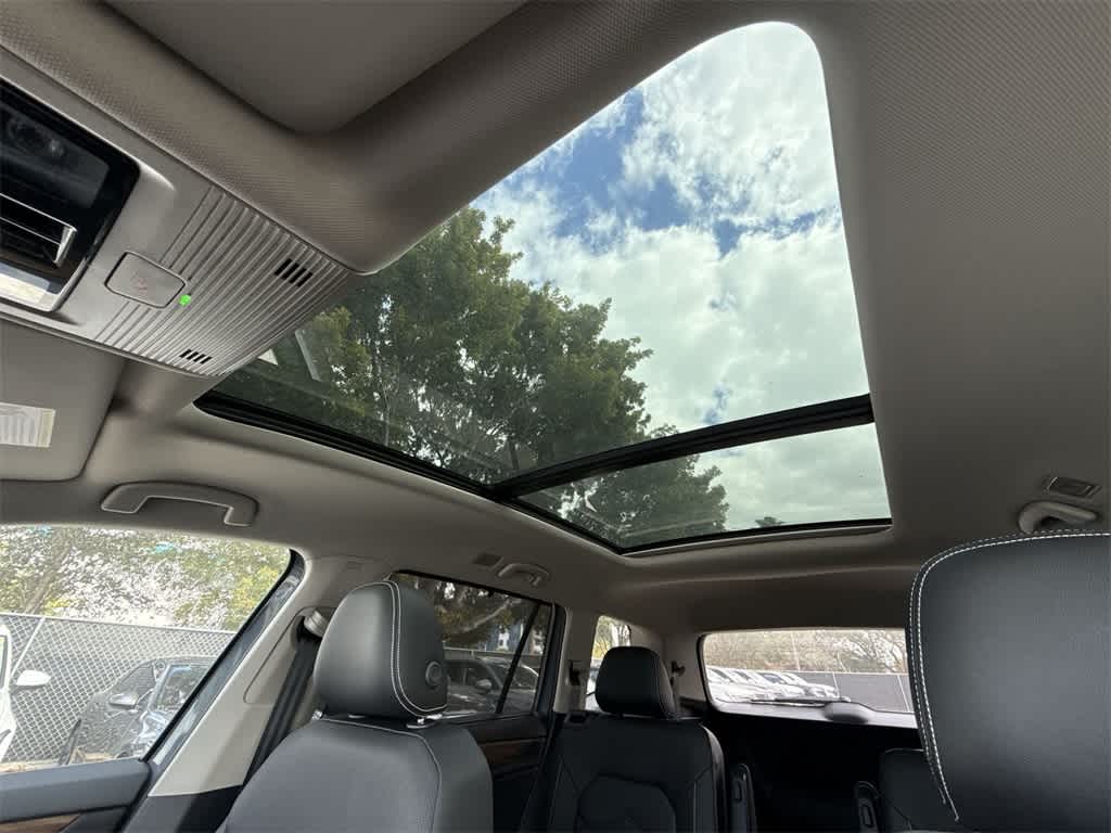 Thumbnail: 2026 Volkswagen Atlas - 17