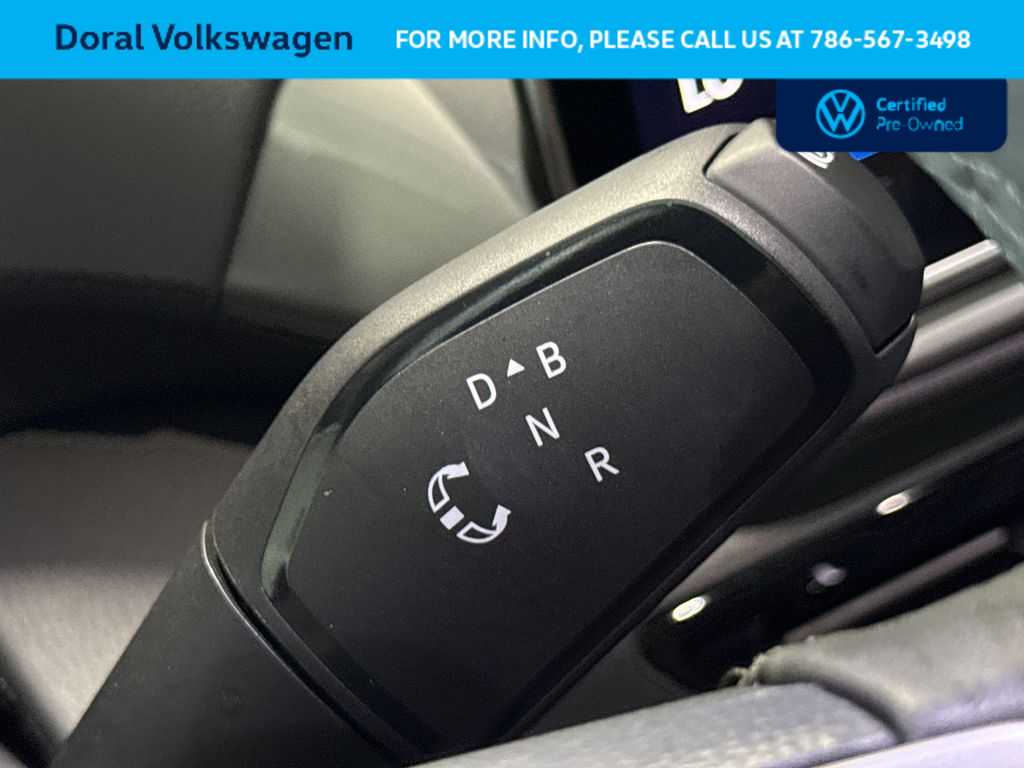Thumbnail: 2025 Volkswagen ID.4 - 21
