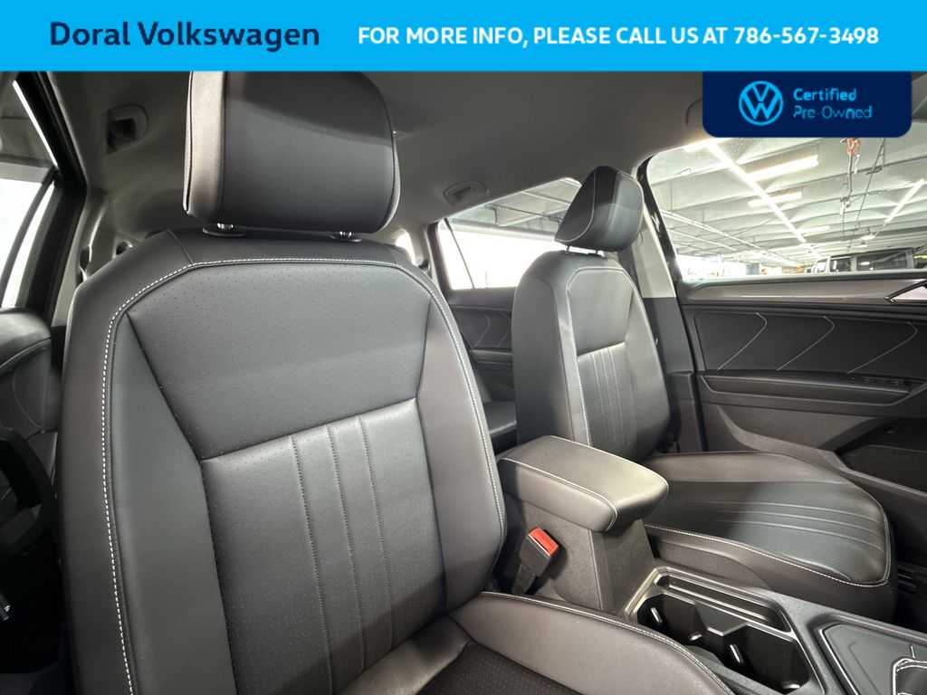 Thumbnail: 2023 Volkswagen Tiguan - 27
