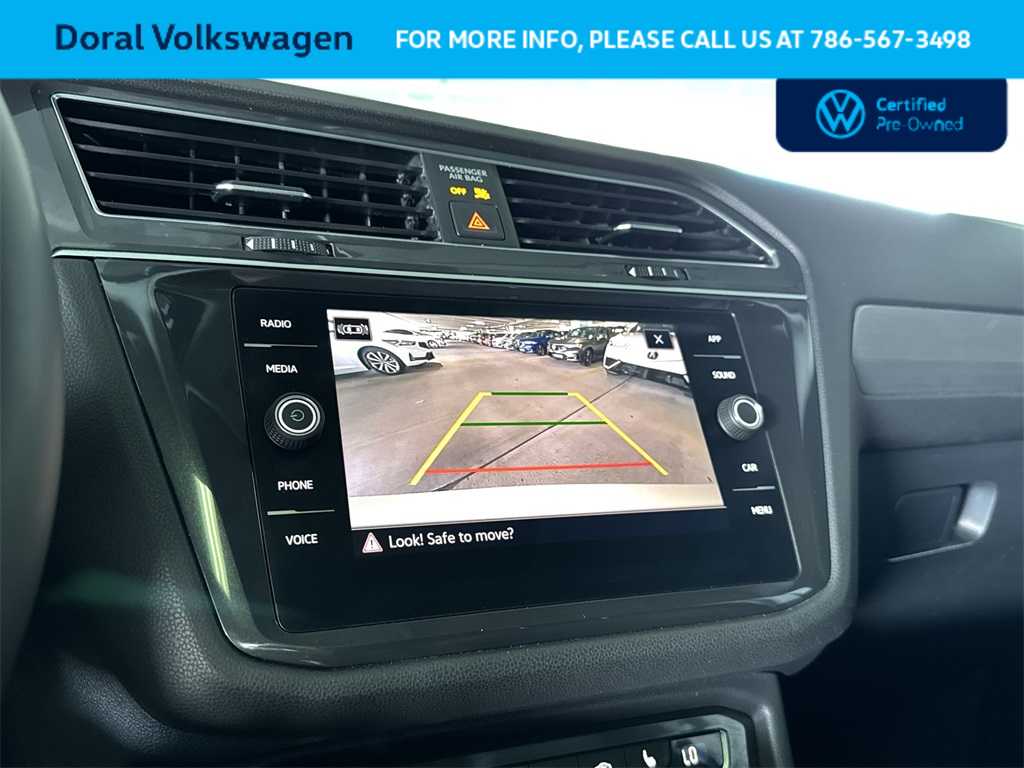2021 Volkswagen Tiguan SE 19