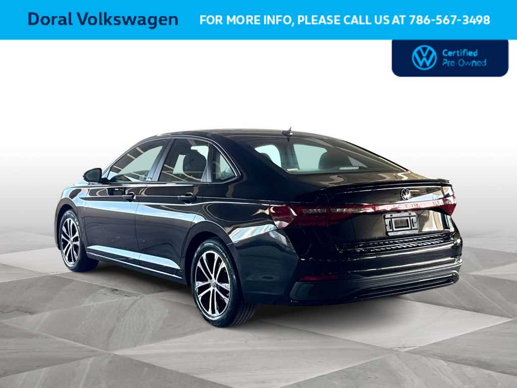 Thumbnail: 2025 Volkswagen Jetta - 6