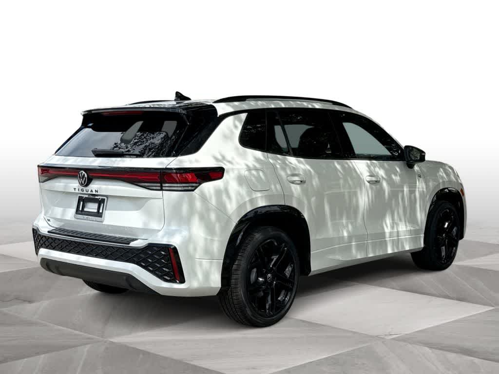 Thumbnail: 2026 Volkswagen Tiguan - 8