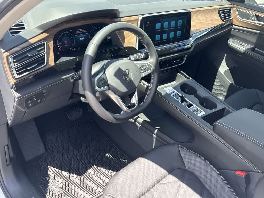Thumbnail: 2026 Volkswagen Atlas - 13