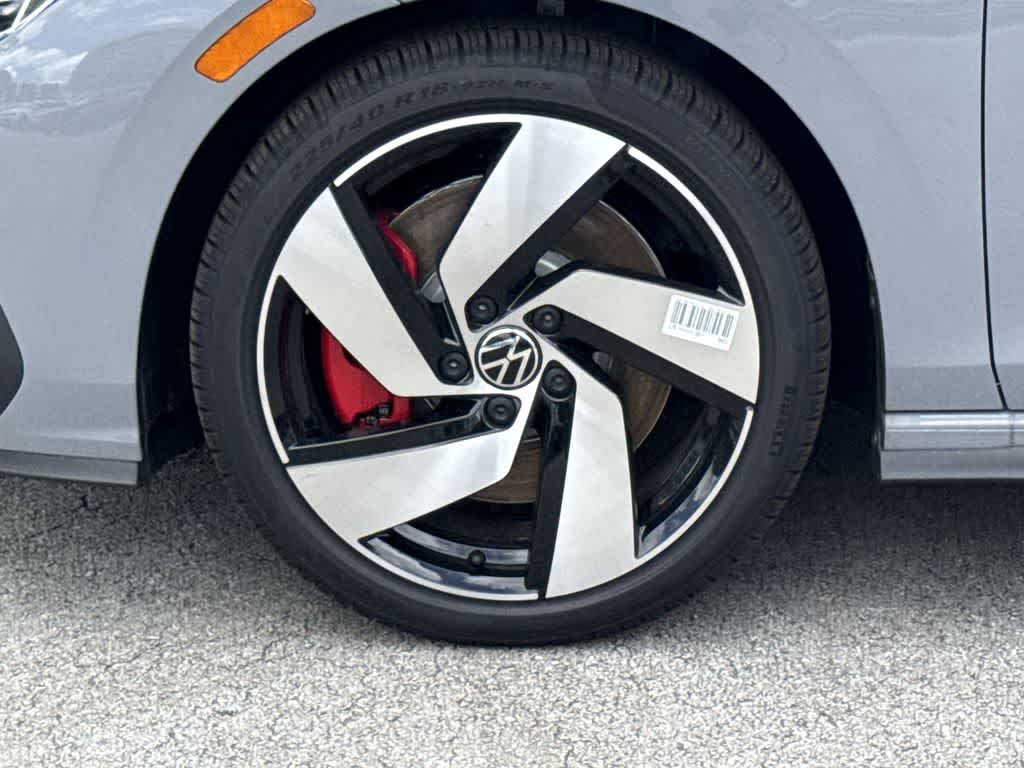 Thumbnail: 2026 Volkswagen Golf - 11