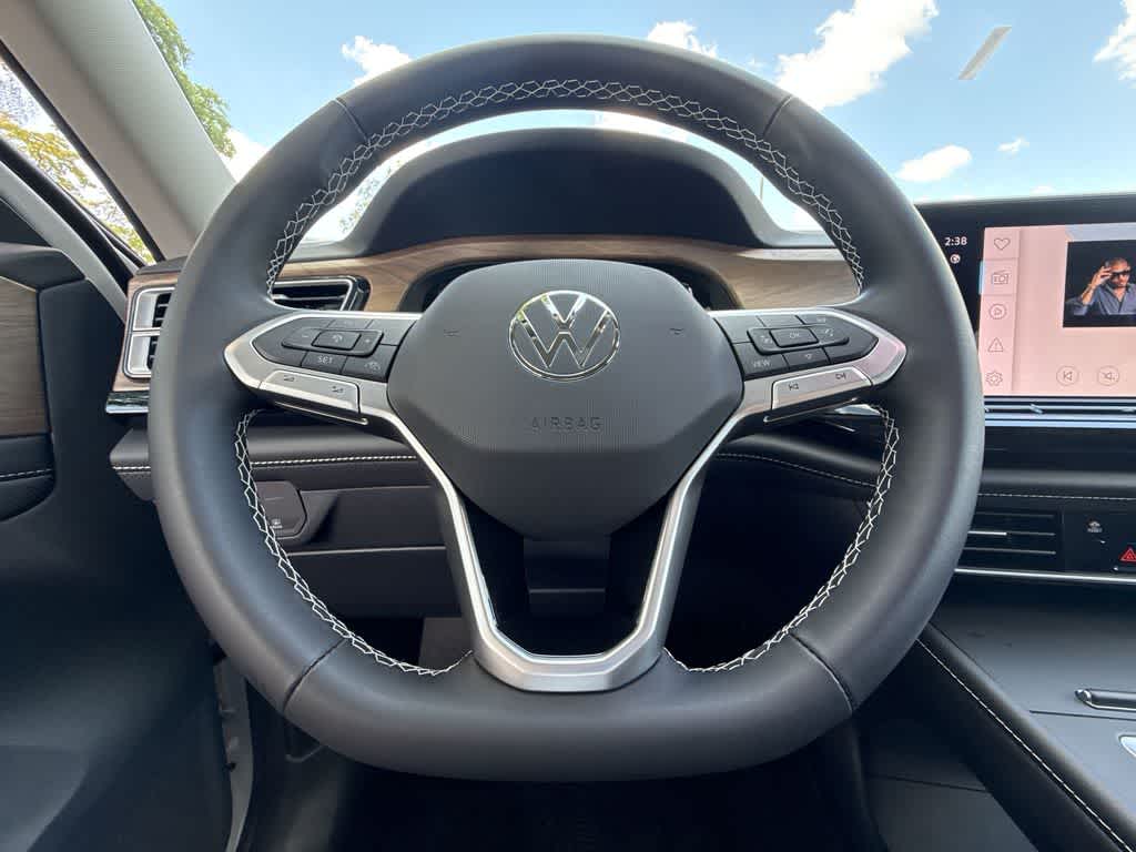 Thumbnail: 2026 Volkswagen Atlas - 15