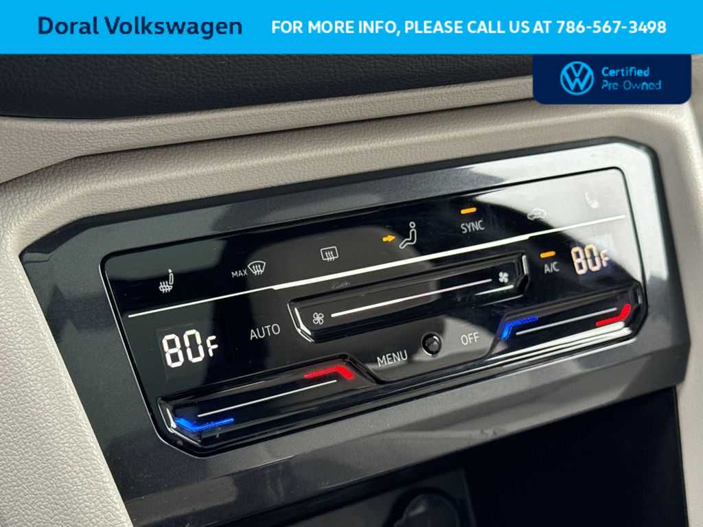 Thumbnail: 2023 Volkswagen Tiguan - 20