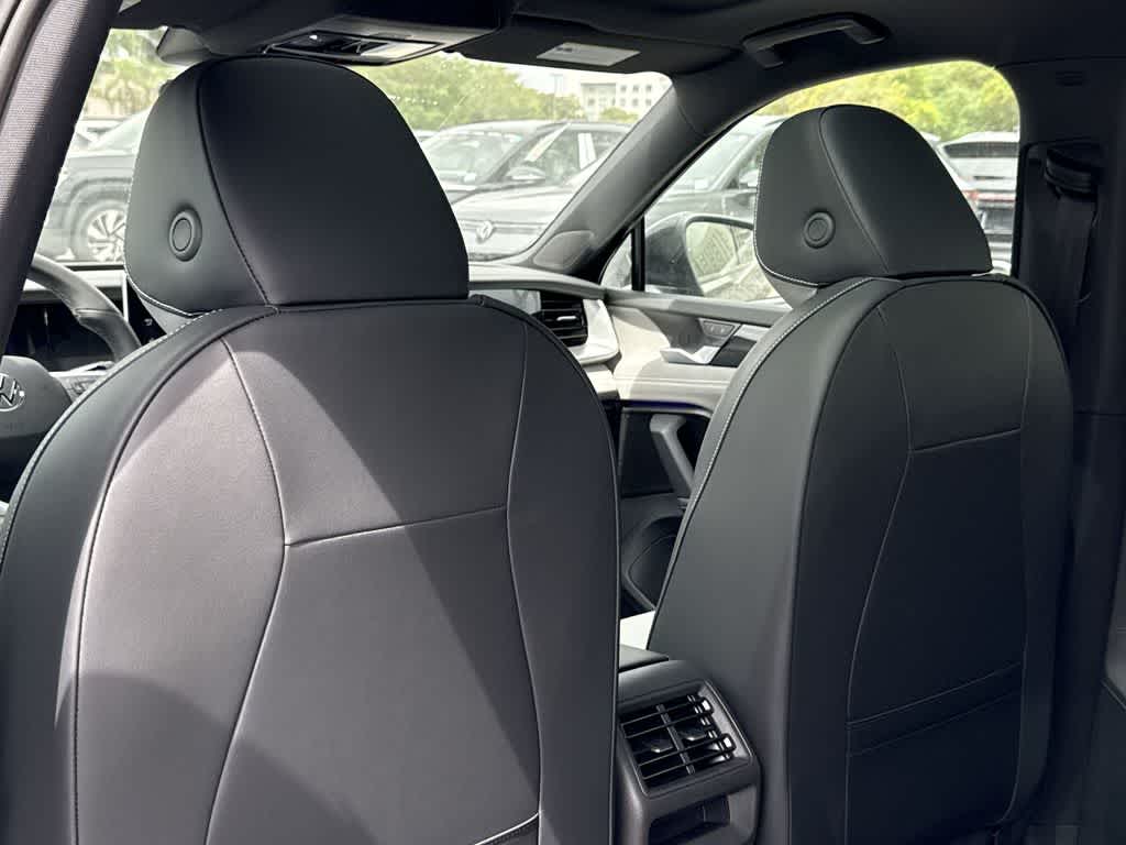 Thumbnail: 2026 Volkswagen Tiguan - 23