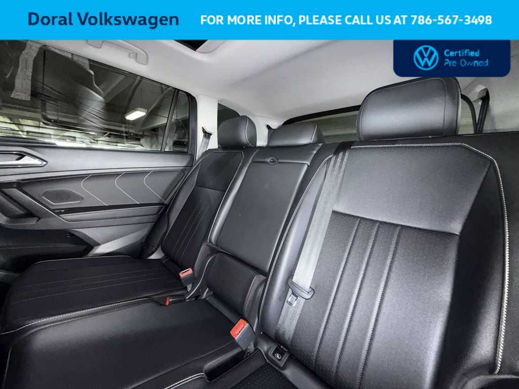 Thumbnail: 2023 Volkswagen Tiguan - 22