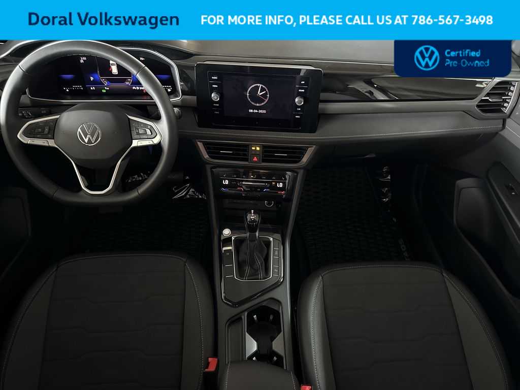 Thumbnail: 2025 Volkswagen Taos - 20