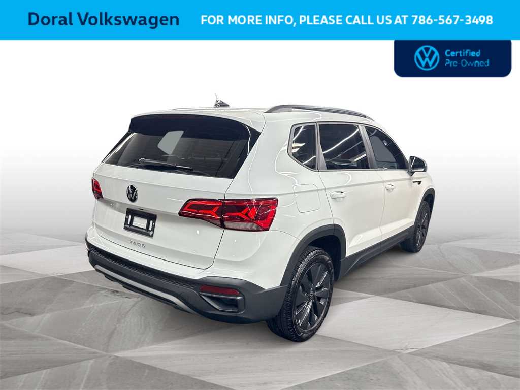 Thumbnail: 2024 Volkswagen Taos - 8