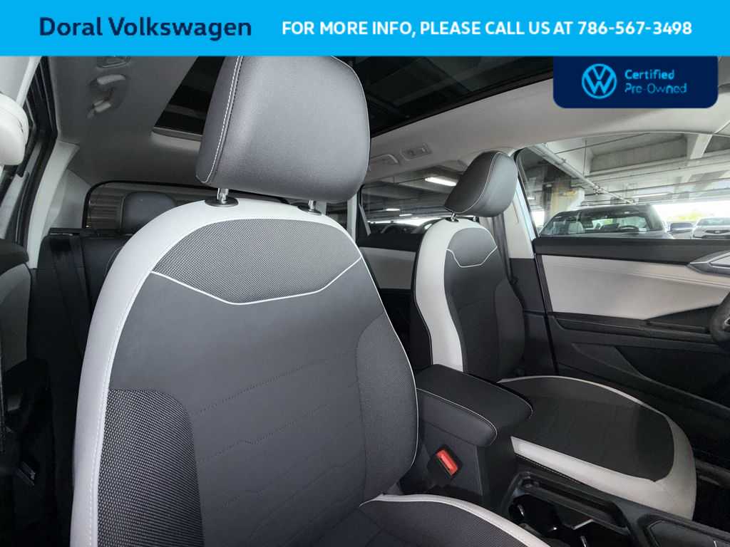 Thumbnail: 2025 Volkswagen Taos - 27