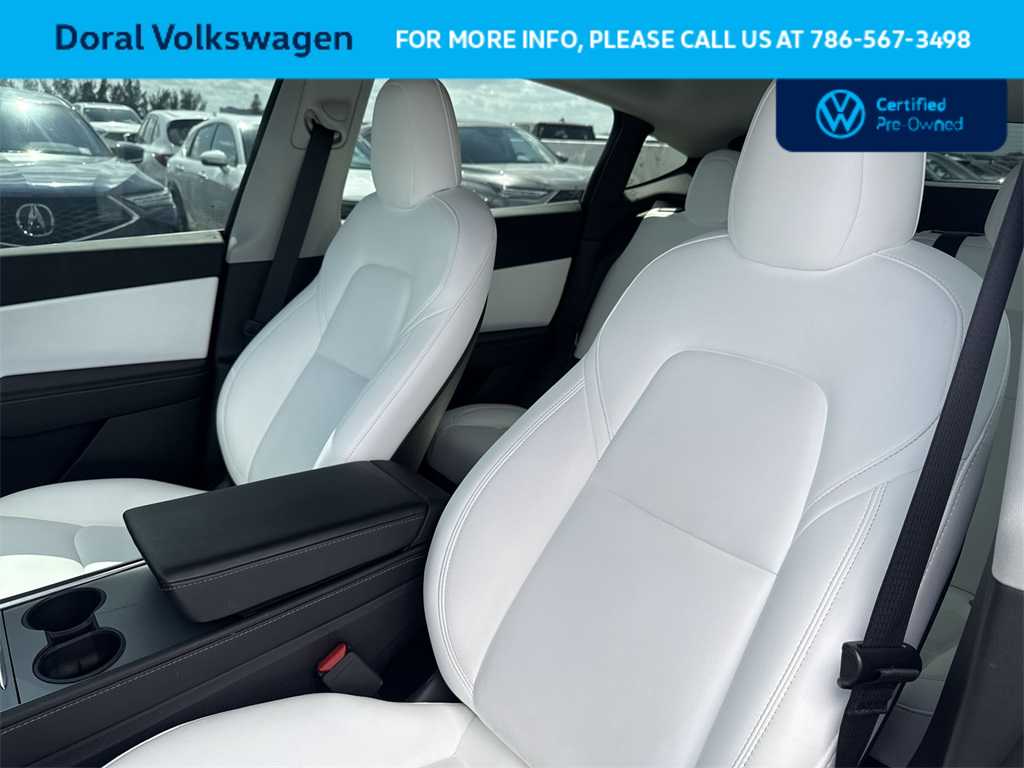 Thumbnail: 2022 Tesla Model Y - 14