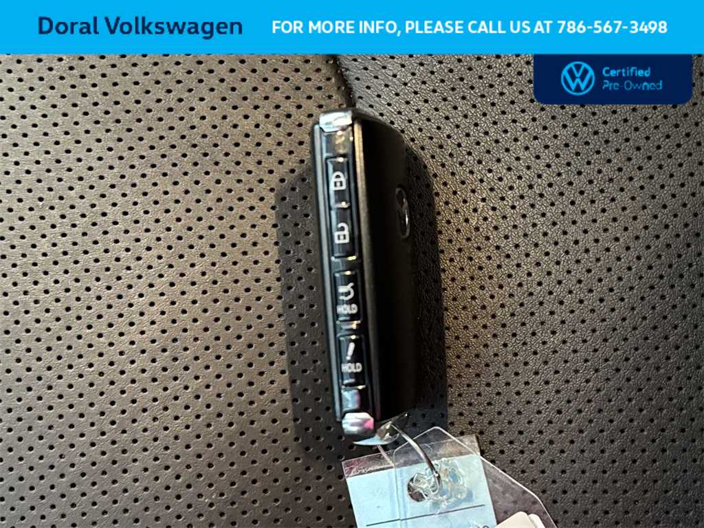 Thumbnail: 2023 Mazda CX-9 - 28