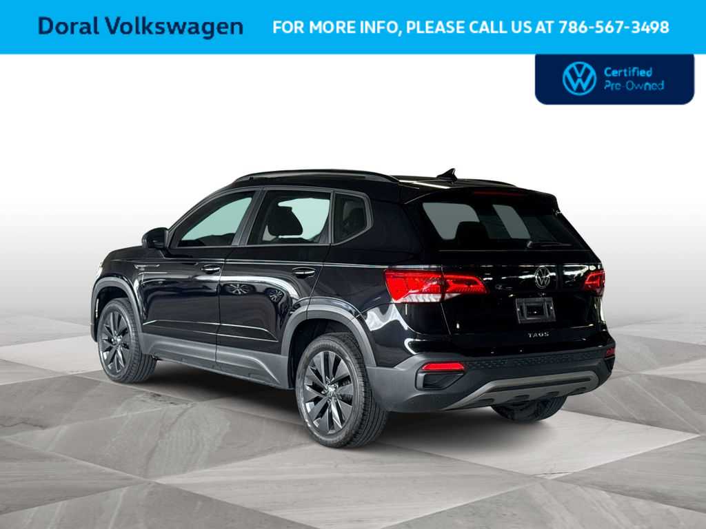 Thumbnail: 2024 Volkswagen Taos - 6